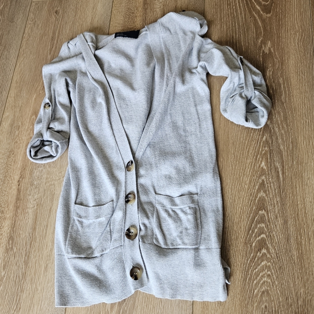 American Eagle Light Gray Half Sleeve Button Up Cardigan With Pockets & Hood